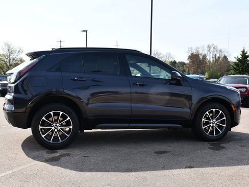 Used 2024 Cadillac XT4 Sport AWD/4WD image 7