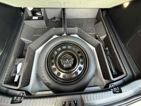 Used 2019 Ford Edge SEL w/ Equipment Group 201A image 88