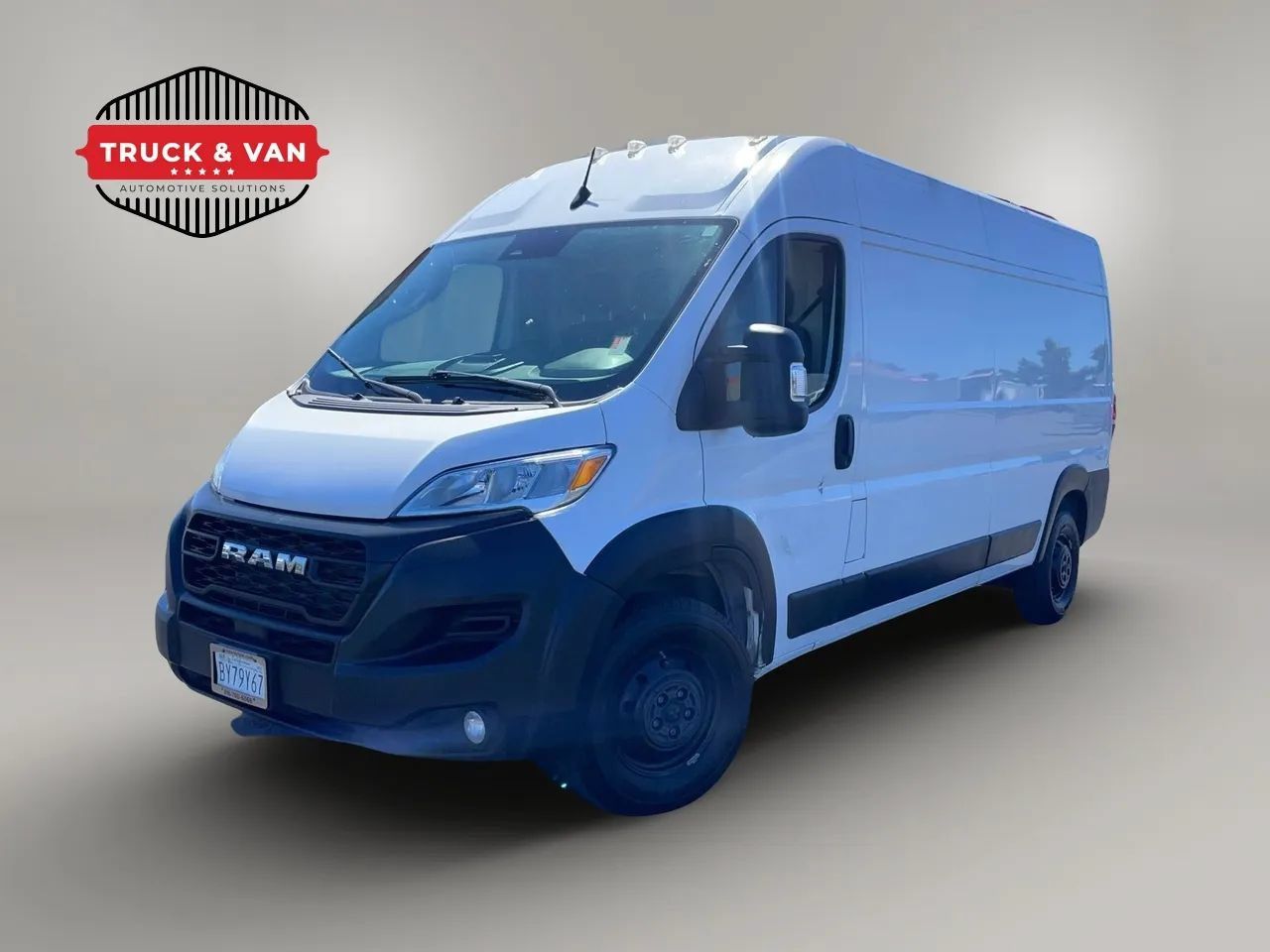 Used 2023 RAM ProMaster 2500 w/ Convenience Group FWD image 1