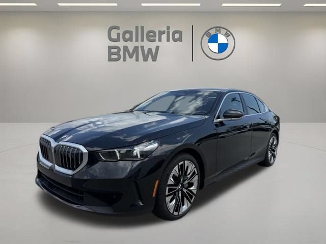 Used 2026 BMW 540i xDrive AWD/4WD image 1