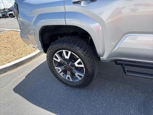 Certified 2025 Toyota 4Runner TRD Sport Premium AWD/4WD image 23