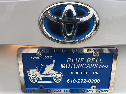 Used 2010 Toyota Prius Two FWD image 23