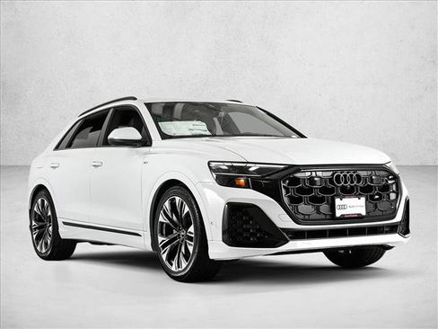 New 2026 Audi Q8 Premium Plus image 3