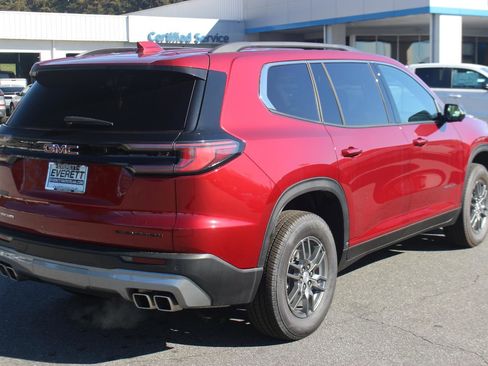 New 2025 GMC Acadia Elevation image 7