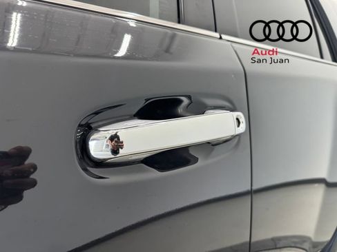 Used 2024 Toyota 4Runner Limited AWD/4WD image 9