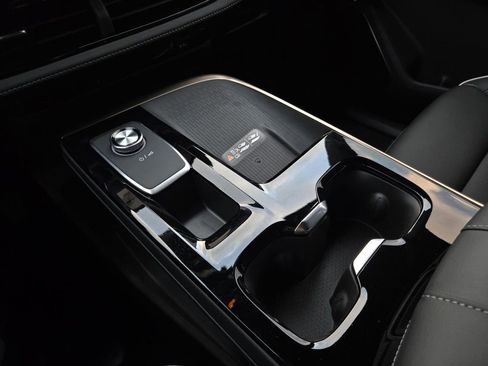 New 2026 Buick Enclave Avenir w/ Super Cruise Package image 9