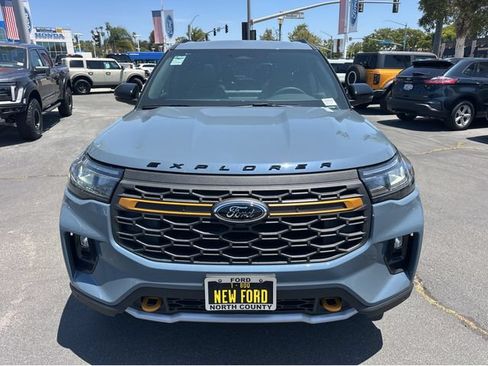 New 2026 Ford Explorer Tremor w/ Tremor Ultimate Package AWD/4WD image 2