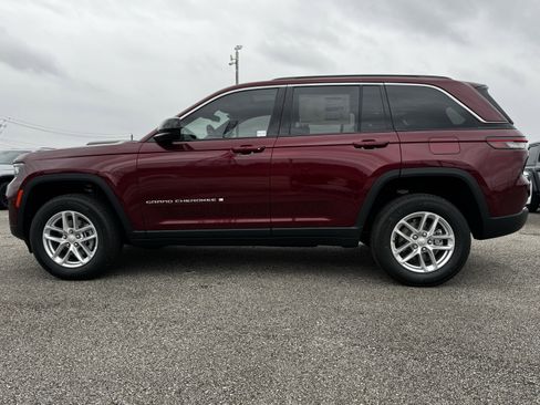 New 2025 Jeep Grand Cherokee Laredo X image 7