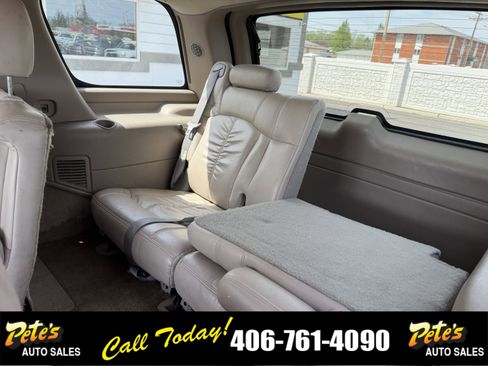 Used 2005 GMC Yukon SLT w/ SLT Preferred Equipment Group AWD/4WD image 10