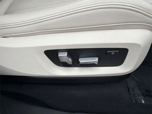 Certified 2022 BMW X5 xDrive40i w/ Premium Package image 13