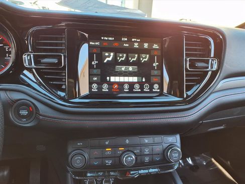 Used 2023 Dodge Durango GT image 22