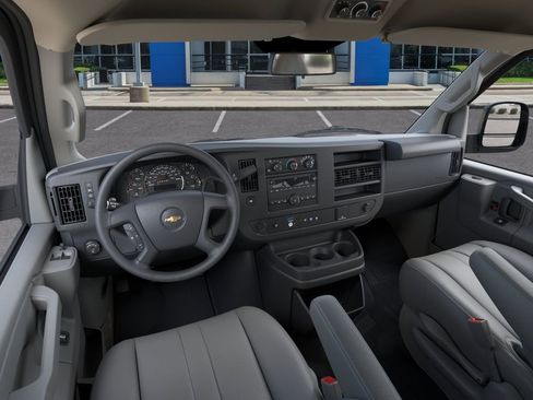 New 2026 Chevrolet Express 3500 LS RWD image 15