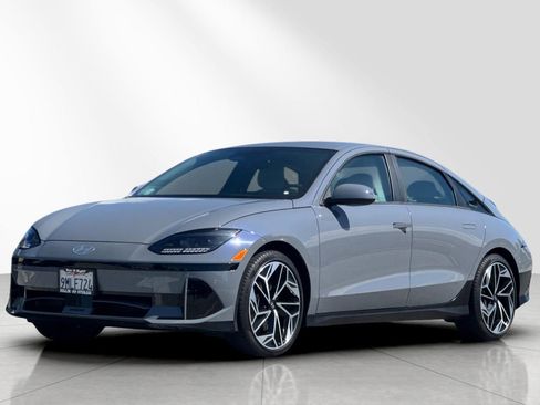 Used 2024 Hyundai Ioniq 6 SEL RWD image 8