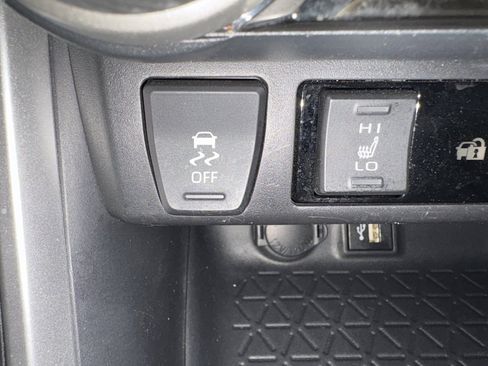 Used 2023 Toyota RAV4 SE w/ Weather & Moonroof Package AWD/4WD image 28