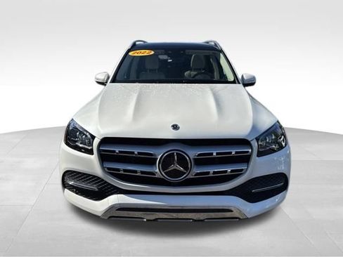 Used 2022 Mercedes-Benz GLS 450 4MATIC image 2