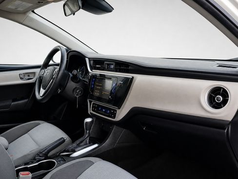Used 2017 Toyota Corolla LE w/ LE Eco Premium Package FWD image 22