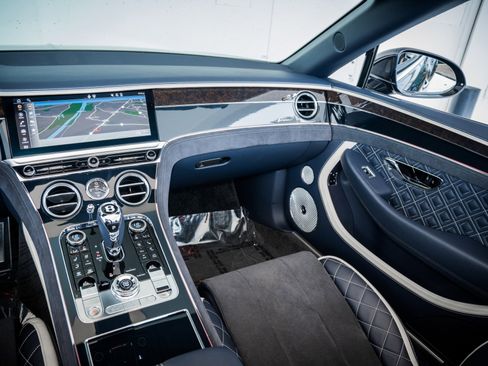 Used 2022 Bentley Continental GT Speed AWD/4WD image 24