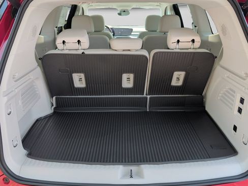 New 2026 Buick Enclave Avenir w/ Super Cruise Package AWD/4WD image 43