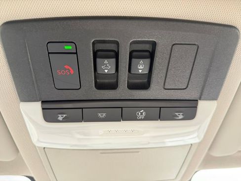 Used 2021 Nissan Rogue SV image 27