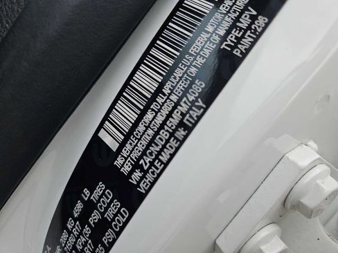 Used 2021 Jeep Renegade Latitude w/ Luxury Group I image 14