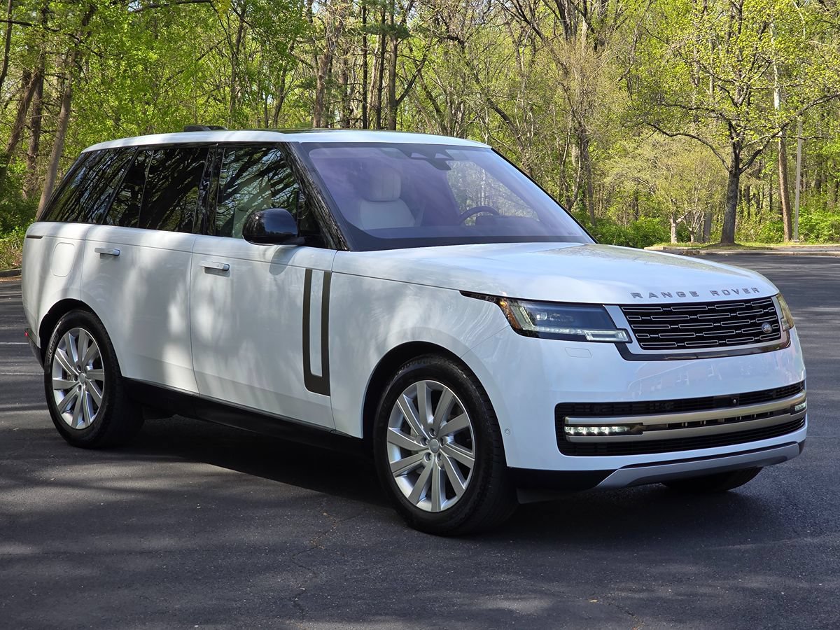 Used 2023 Land Rover Range Rover SE AWD/4WD image 7