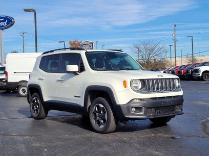 Used 2016 Jeep Renegade Latitude w/ Cold Weather Group