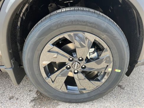 New 2026 Nissan Rogue SV image 11