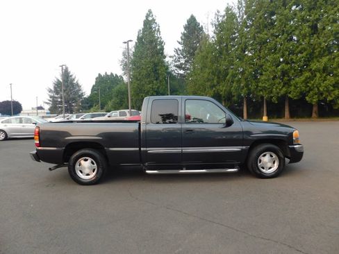 Used 2004 GMC Sierra 1500 SLE RWD image 17