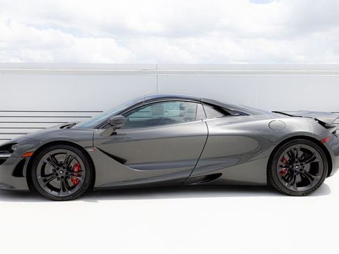Used 2020 McLaren 720S Performance RWD image 16