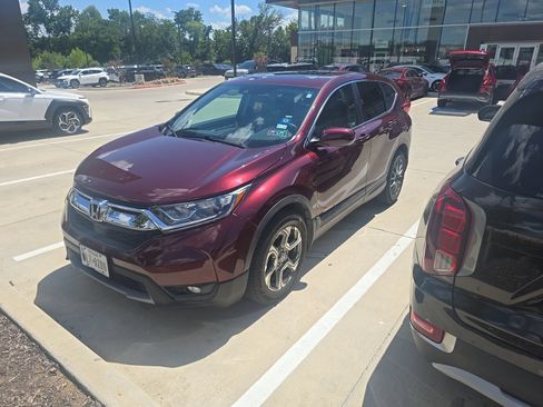 Used 2018 Honda CR-V EX image 2