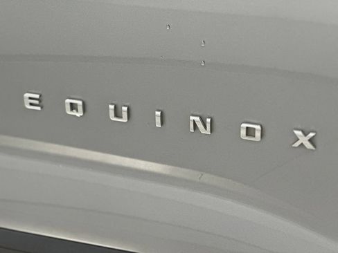 Used 2025 Chevrolet Equinox LT w/ Safety and Technology Package FWD image 23