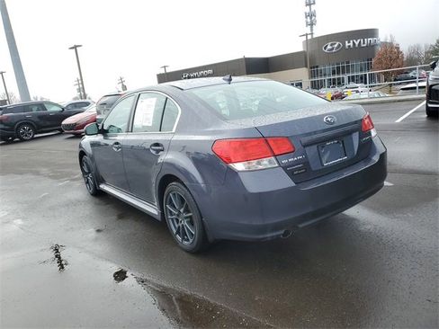 Used 2014 Subaru Legacy 2.5i Premium image 3