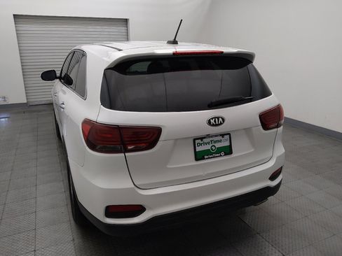 Used 2019 Kia Sorento FWD V6 image 6