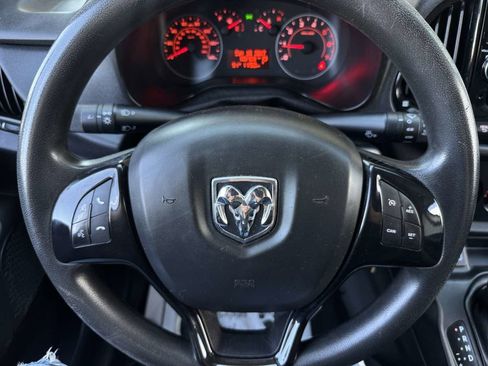 Used 2018 RAM ProMaster City Tradesman image 13