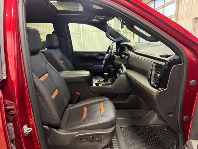 Used 2023 GMC Sierra 1500 AT4 w/ AT4 Preferred Package AWD/4WD image 25