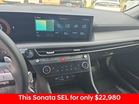 Used 2025 Hyundai Sonata SEL FWD image 25