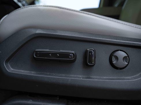 Used 2024 Honda Pilot EX-L image 41