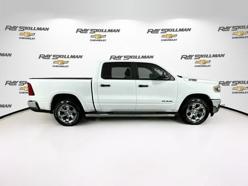 Used 2025 RAM 1500 Big Horn AWD/4WD image 8