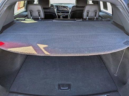 Used 2024 Cadillac XT4 Premium Luxury image 18