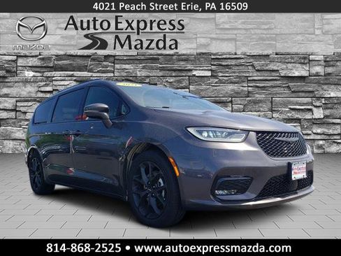 Used 2021 Chrysler Pacifica Touring-L w/ S Appearance Package FWD image 1
