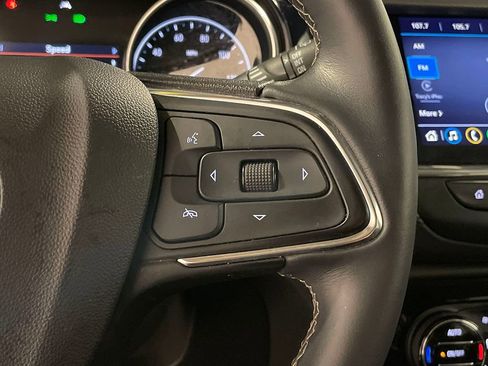 Used 2023 Buick Encore GX Select image 37