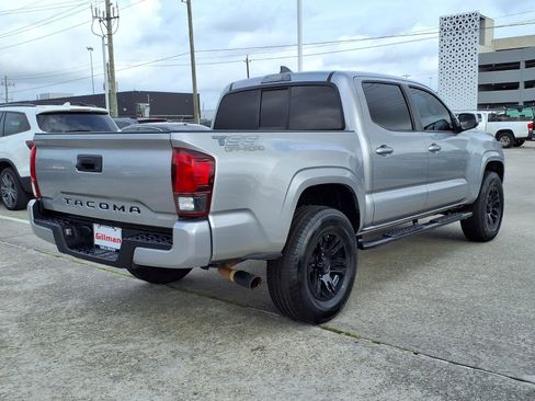 Used 2019 Toyota Tacoma SR w/ SR Convenience Package image 24