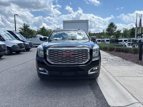 Used 2018 GMC Yukon Denali image 10