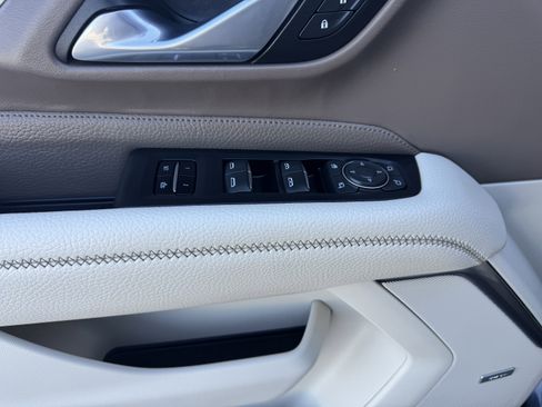 Certified 2021 GMC Yukon Denali image 11