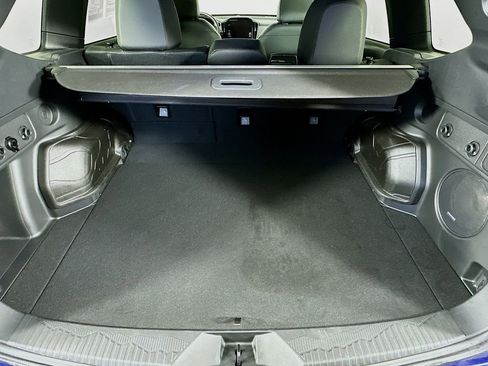 Used 2025 Subaru Forester Sport image 33