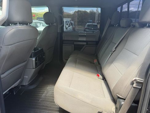 Used 2019 Ford F150 XLT w/ Equipment Group 302A Luxury AWD/4WD image 17
