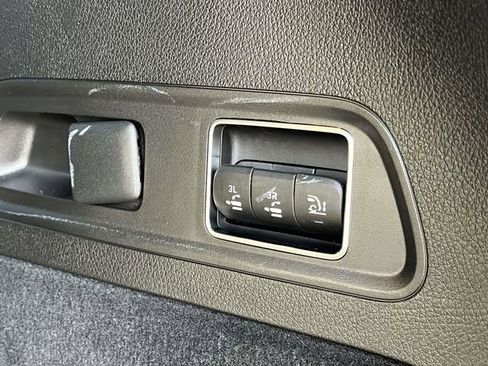 Used 2022 Mercedes-Benz GLS 450 GLS 450 image 24