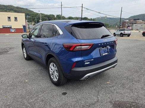 Used 2023 Ford Escape Active w/ Tech Pack #1 AWD/4WD image 5