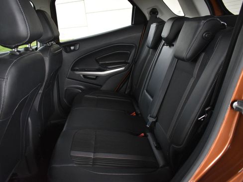 Used 2020 Ford EcoSport SES image 17