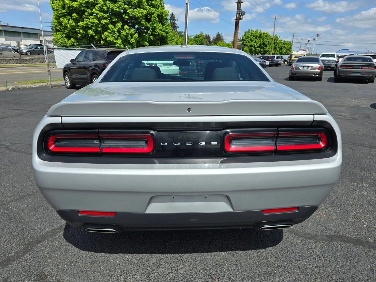 Used 2020 Dodge Challenger SXT RWD image 4